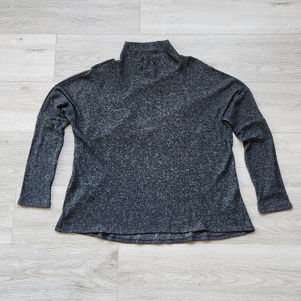 Magaschoni Gray Womens High Neck Collar Top Womens Size Small Long Sleeve Shirt